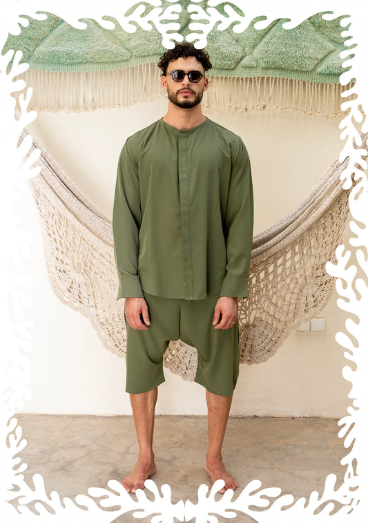 COLLARLESS CREPE SHIRT