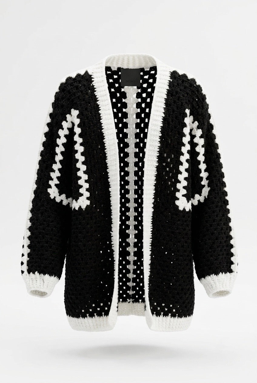 CROCHET CARDIGAN | noir et blanc