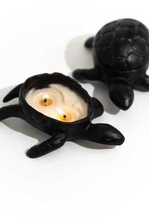 MORO’S TURTLE SCENTED CANDLE