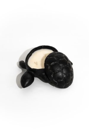 MORO’S TURTLE SCENTED CANDLE